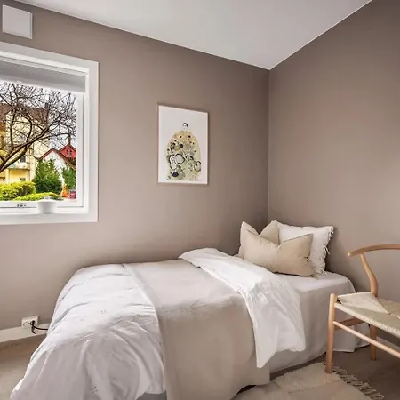 Dinbnb L Family Dream L 400m To Floien L Cozy Terrace Lejlighed